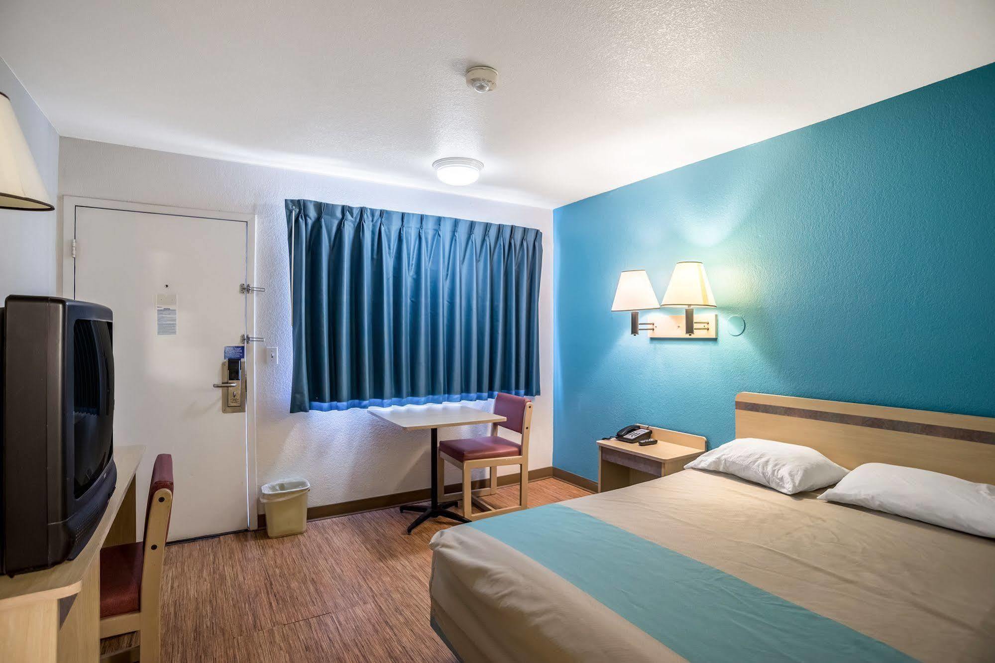 Oyo Hotel ウィルコックス エクステリア 写真