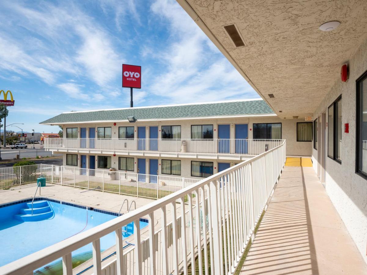 Oyo Hotel ウィルコックス エクステリア 写真