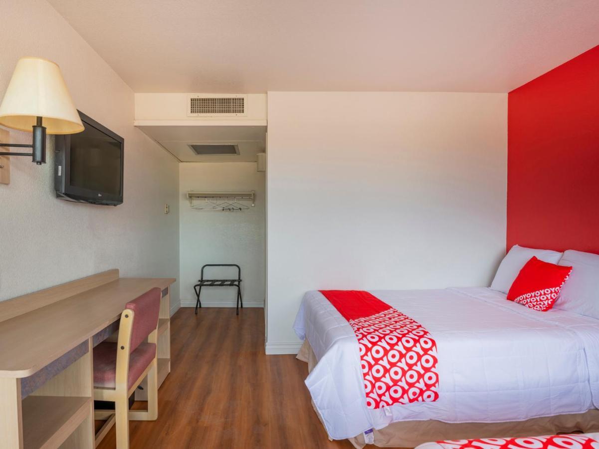 Oyo Hotel ウィルコックス エクステリア 写真